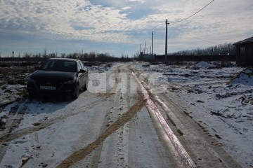 Фото №4: Земельный участок под ИЖС - Октябрьский, п. коттеджный  Семейный, ул. Красная