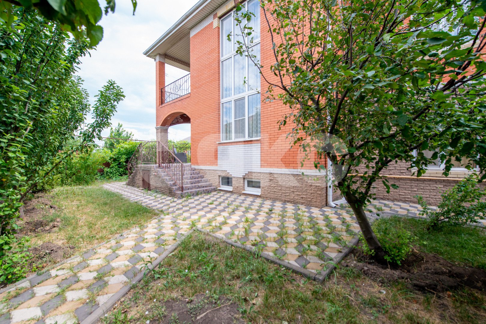 Фото №5: Коттедж 340 м² + 12 сот. - Чалтырь, ул. 50 лет Победы, 69