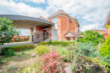 Фото №1: Коттедж 340 м² - Чалтырь, ул. 50 лет Победы, 69