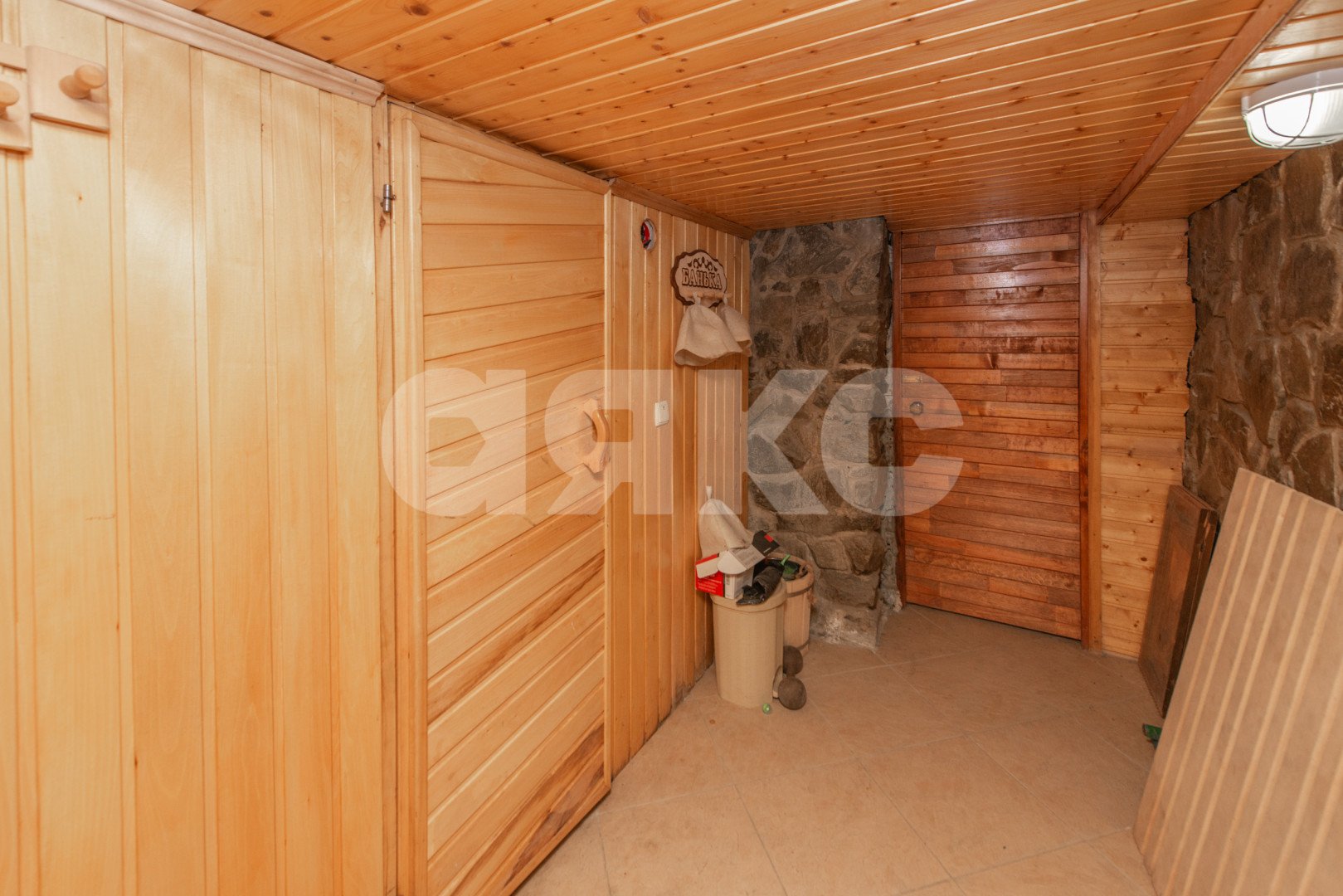 Фото №45: Коттедж 340 м² + 12 сот. - Чалтырь, ул. 50 лет Победы, 69