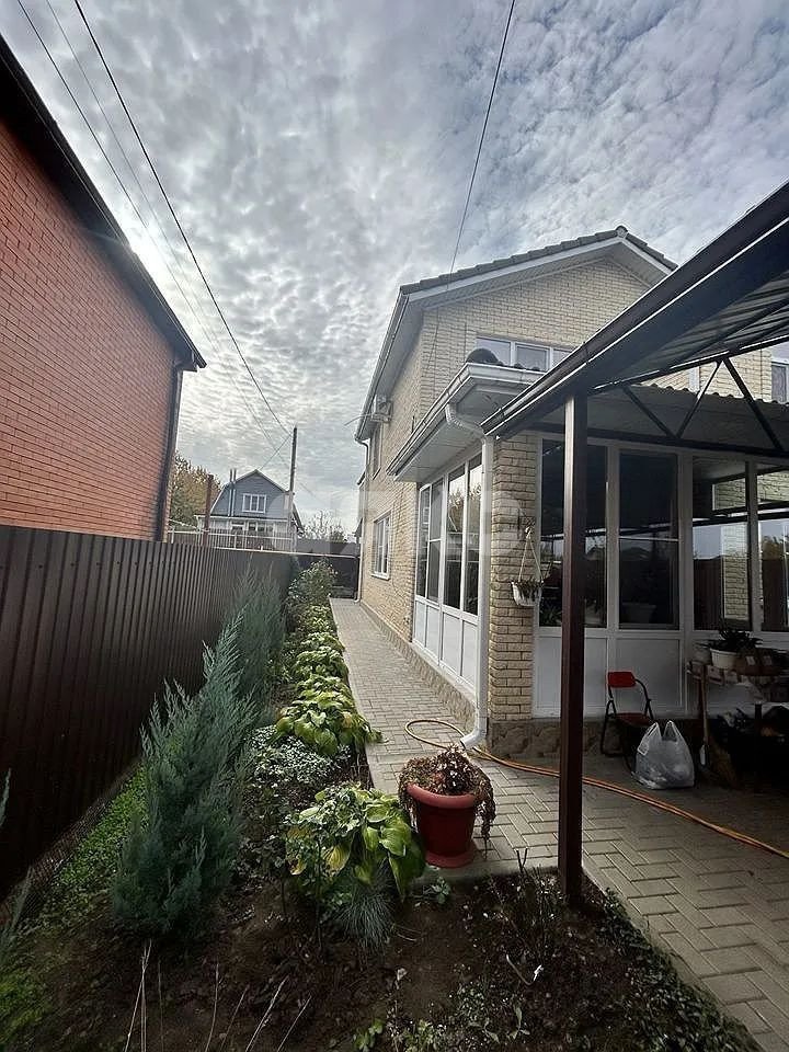 Фото №4: Дом 120 м² + 3.3 сот. - Батайск, ст Донская Чаша, ул. Каштановая