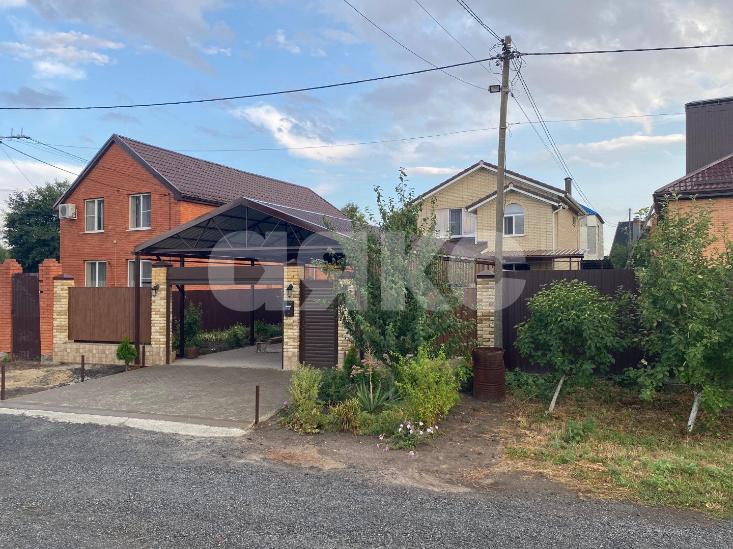 Фото №2: Дом 120 м² + 3.3 сот. - Батайск, ст Донская Чаша, ул. Каштановая