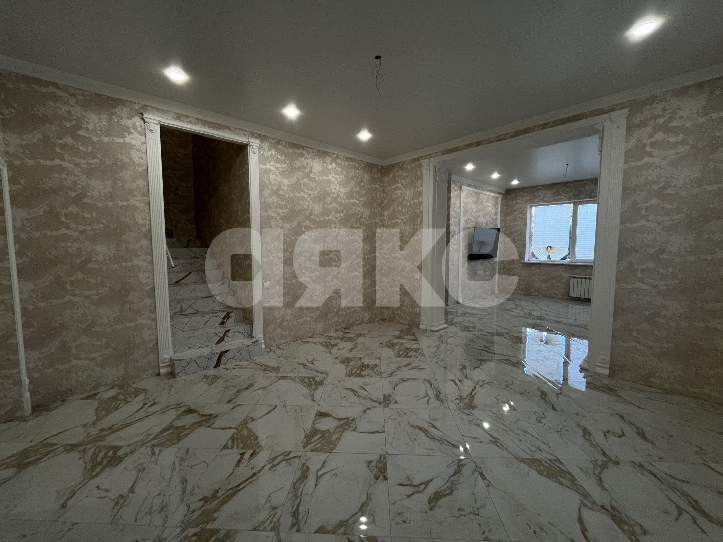 Фото №4: Дом 196 м² + 5.34 сот. - Чалтырь