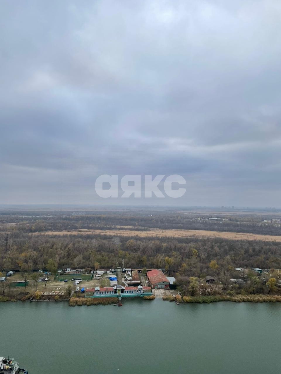 Фото №7: 2-комнатная квартира 58 м² - Ростов-на-Дону, Пролетарский, жилой комплекс Город у Реки, мкр. Нахичевань, ул. 23-я Линия, 54с7