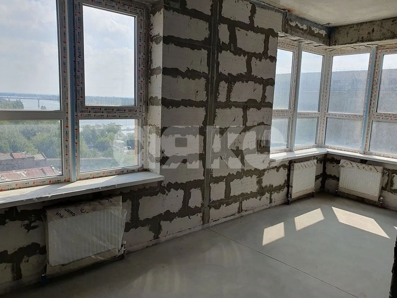 Фото №1: 2-комнатная квартира 58 м² - Ростов-на-Дону, Пролетарский, жилой комплекс Город у Реки, мкр. Нахичевань, ул. 23-я Линия, 54с7