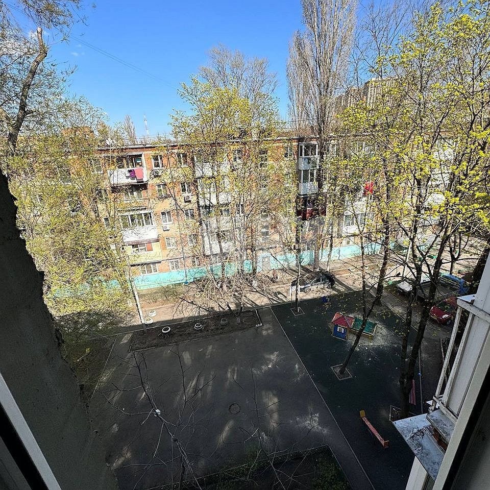 Фото №8: 3-комнатная квартира 58 м² - Ростов-на-Дону, р. Кировский, пер. Журавлёва, 150