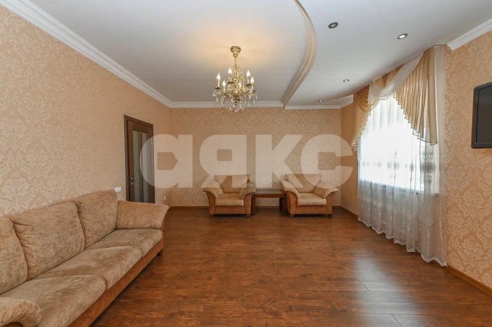 Фото №4: 4-комнатная квартира 124 м² - Ростов-на-Дону, Ворошиловский, мкр. Мясникован, ул. Каракумская, 29/30