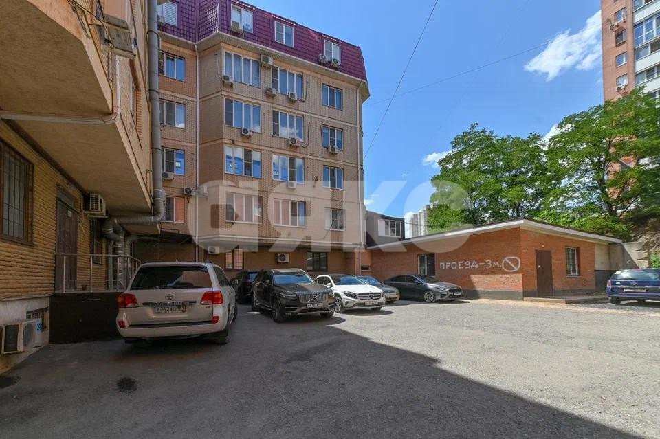 Фото №24: 4-комнатная квартира 124 м² - Ростов-на-Дону, Ворошиловский, мкр. Мясникован, ул. Каракумская, 29/30