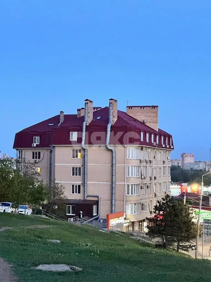 Фото №25: 4-комнатная квартира 124 м² - Ростов-на-Дону, Ворошиловский, мкр. Мясникован, ул. Каракумская, 29/30