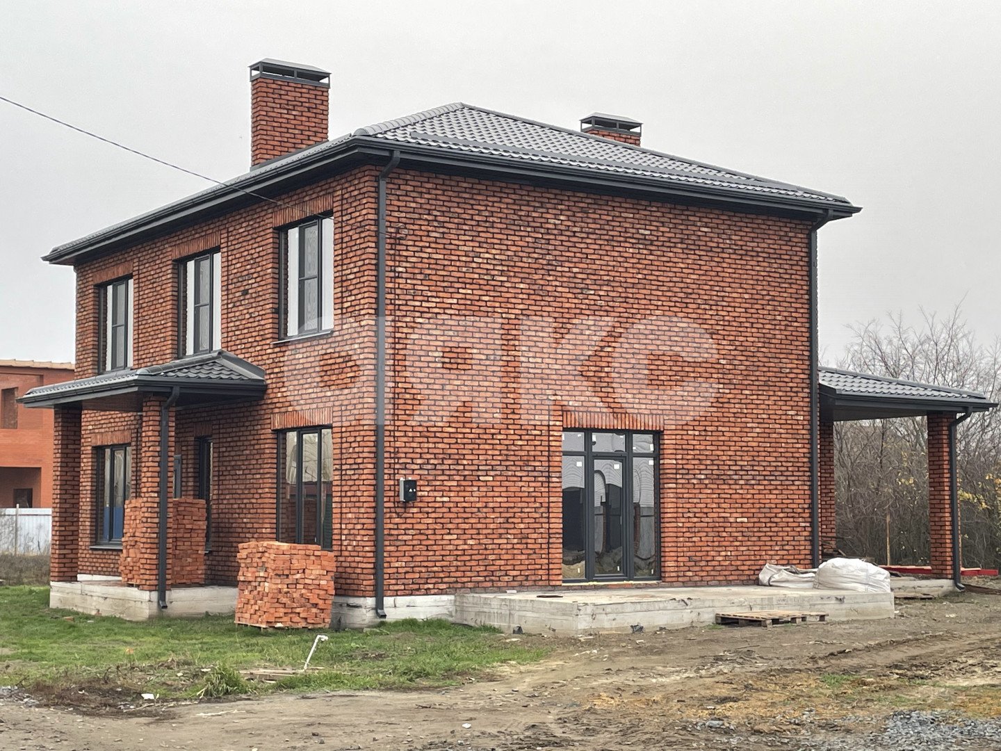 Фото №2: Дом 188 м² + 6 сот. - Донское, 626