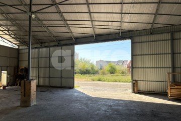 Фото №3: Коммерция 320 м² - Чалтырь, ул. Энергетиков, 3