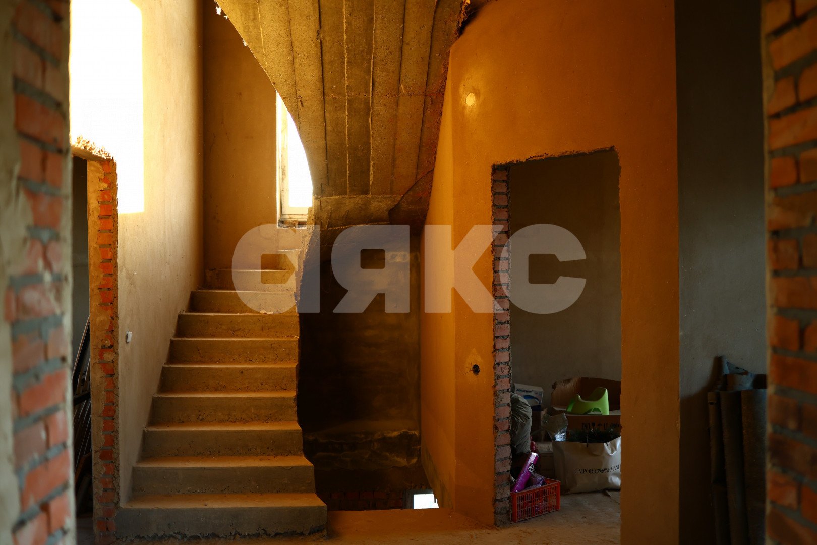 Фото №11: Дом 330 м² + 8.8 сот. - Крым, ул. Ялтыряна, 18А