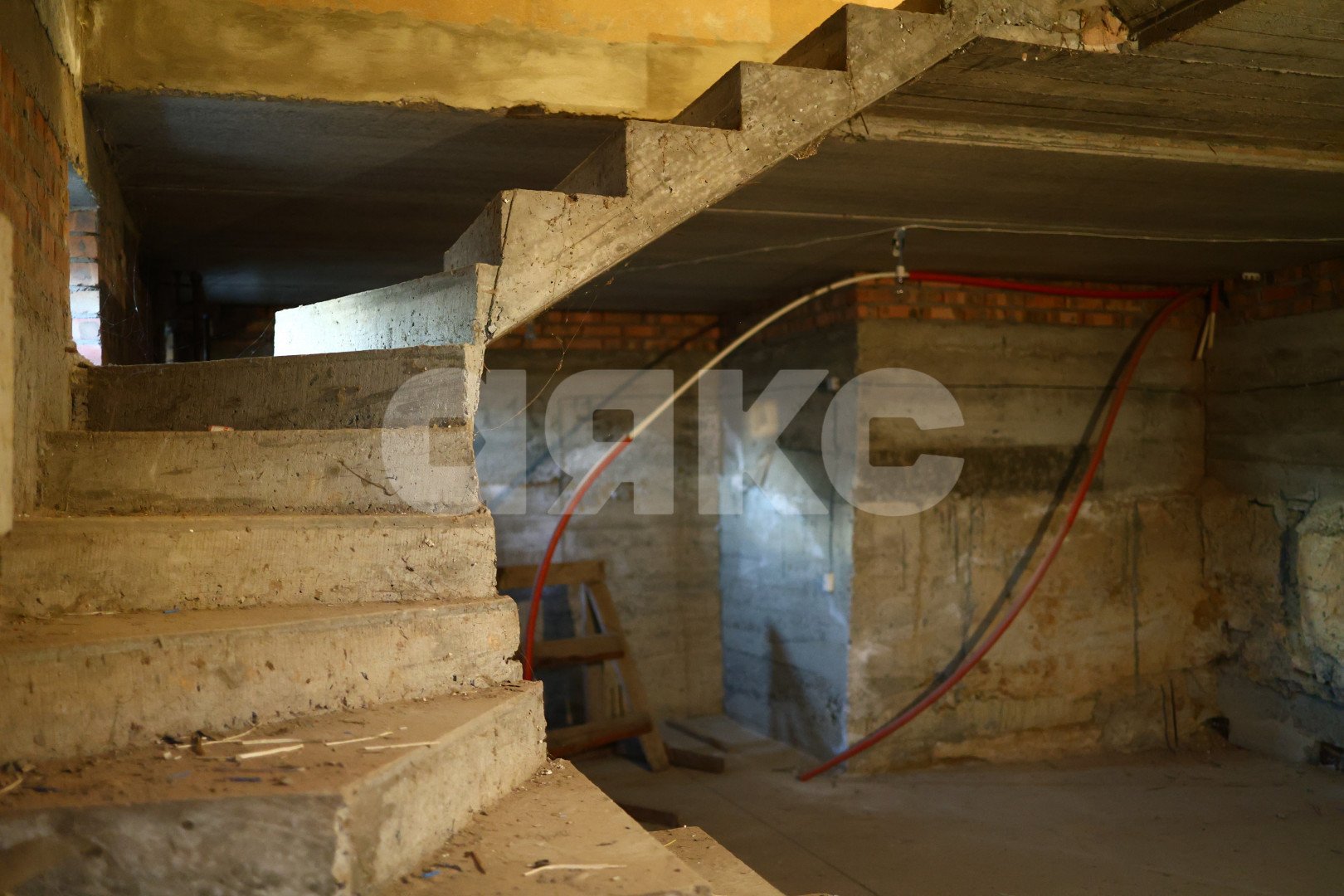 Фото №34: Дом 330 м² + 8.8 сот. - Крым, ул. Ялтыряна, 18А