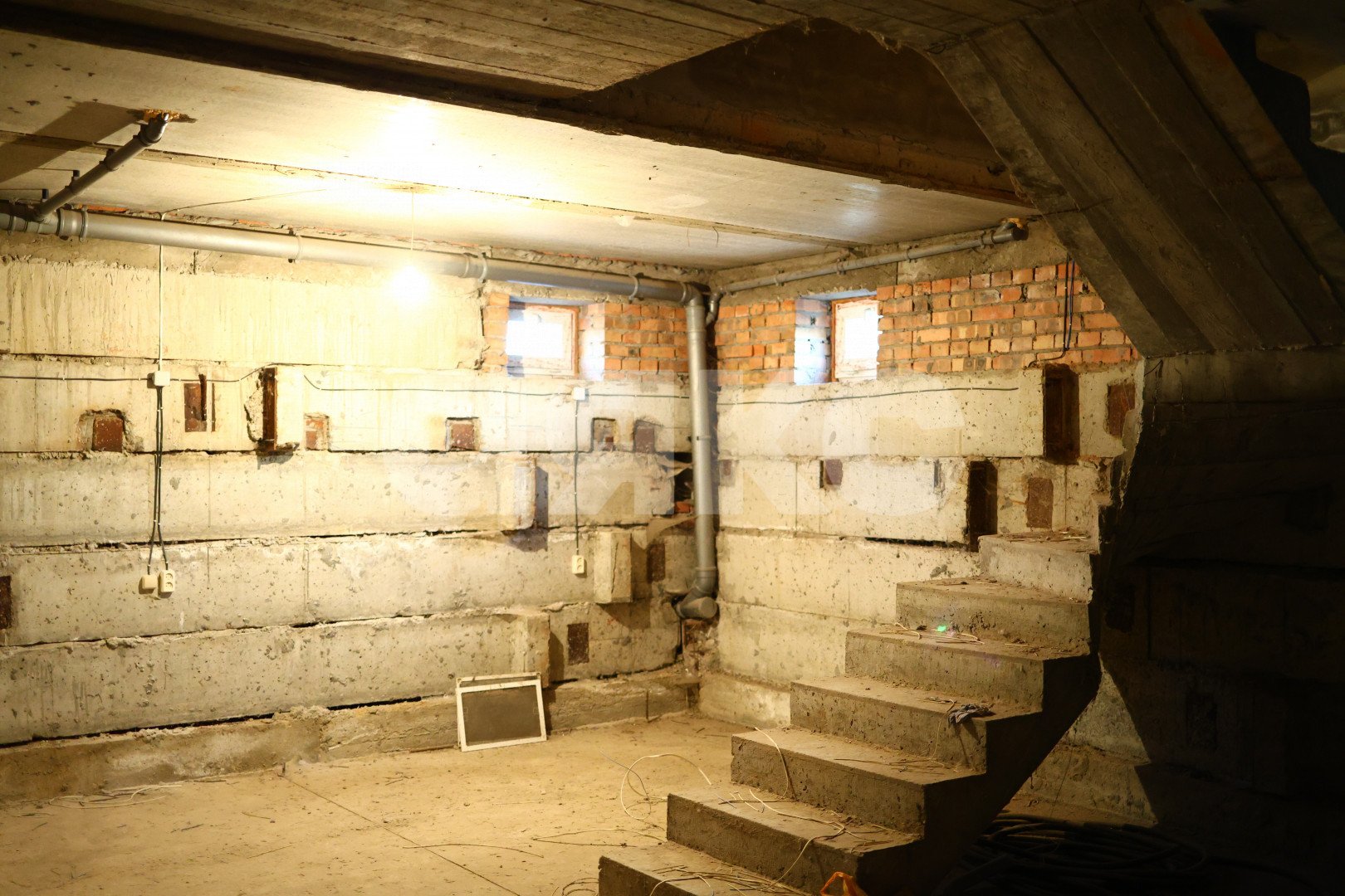 Фото №36: Дом 330 м² + 8.8 сот. - Крым, ул. Ялтыряна, 18А