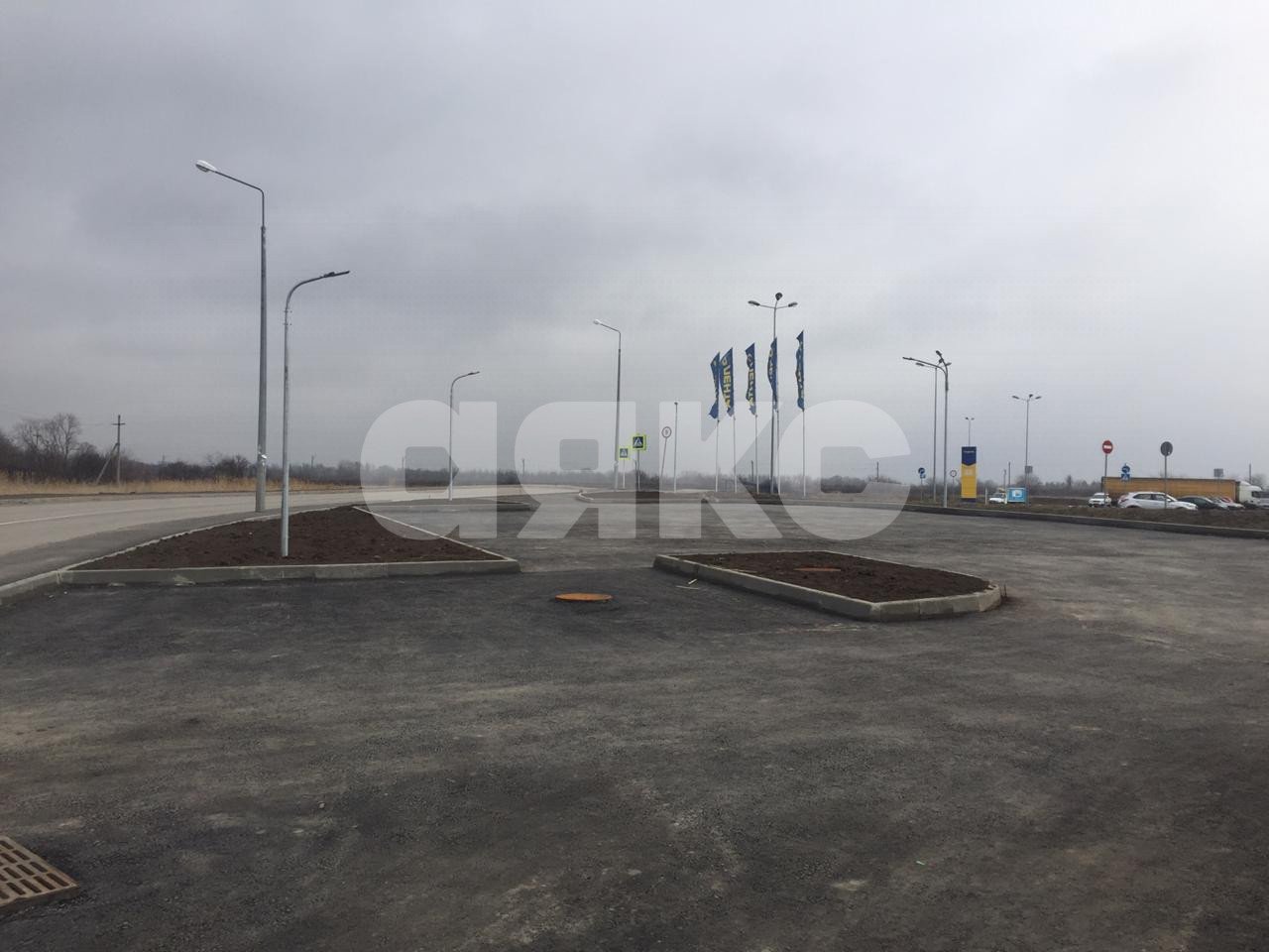 Фото №4: Коммерция 1000 м² - Новочеркасск, мкр. Хотунок, ул. Гагарина, 2Б