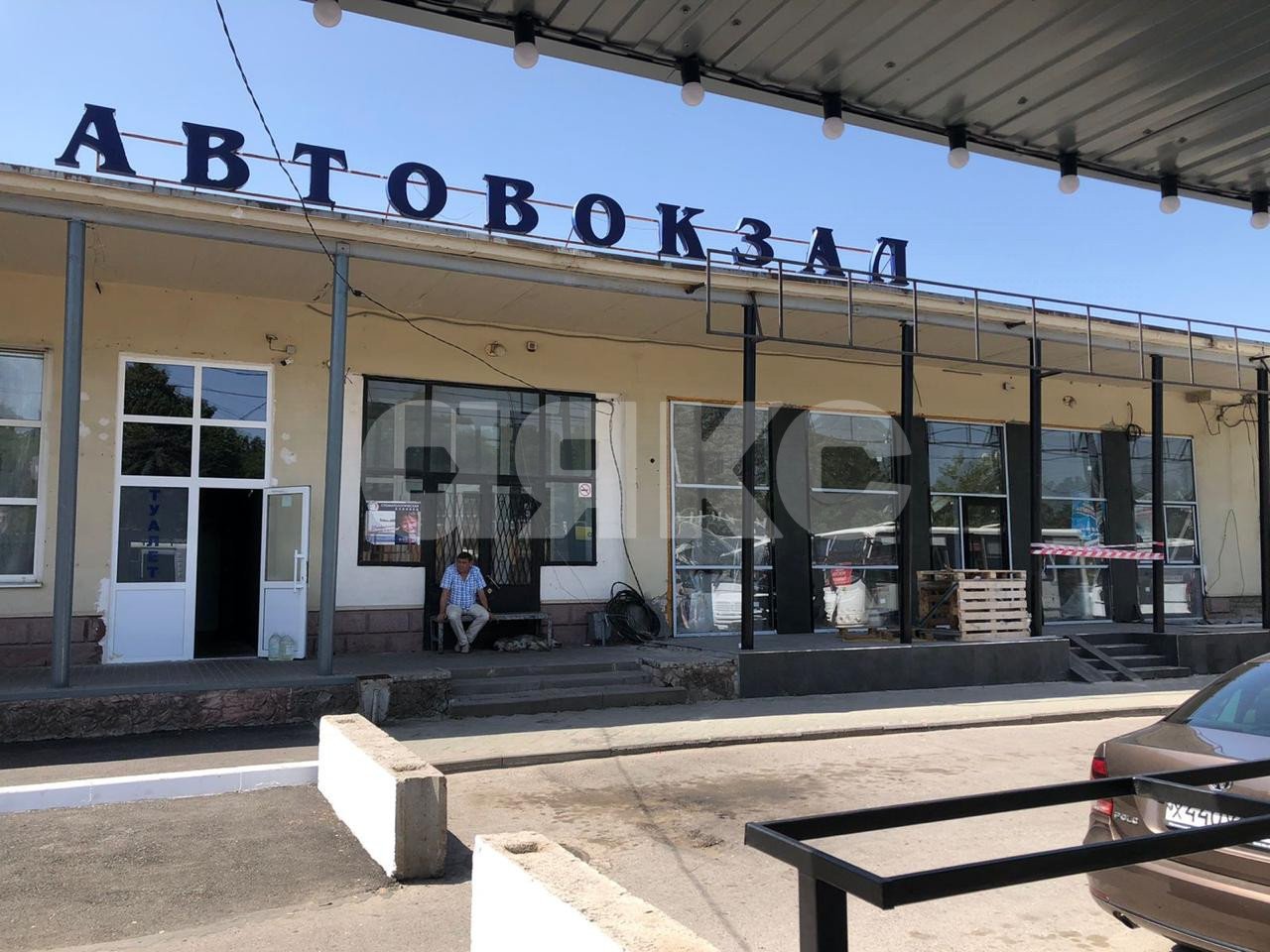 Фото №1: Коммерция 210 м² - Азов, ул. Привокзальная, 4