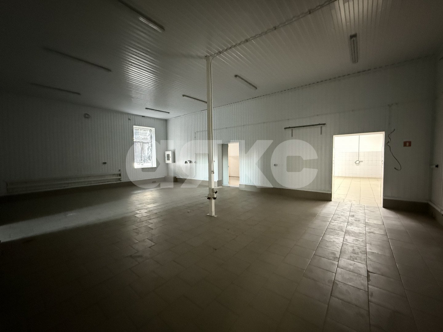 Фото №1: Коммерция 352 м² - Батайск, мкр. Восточный, ул. Шмидта, 9