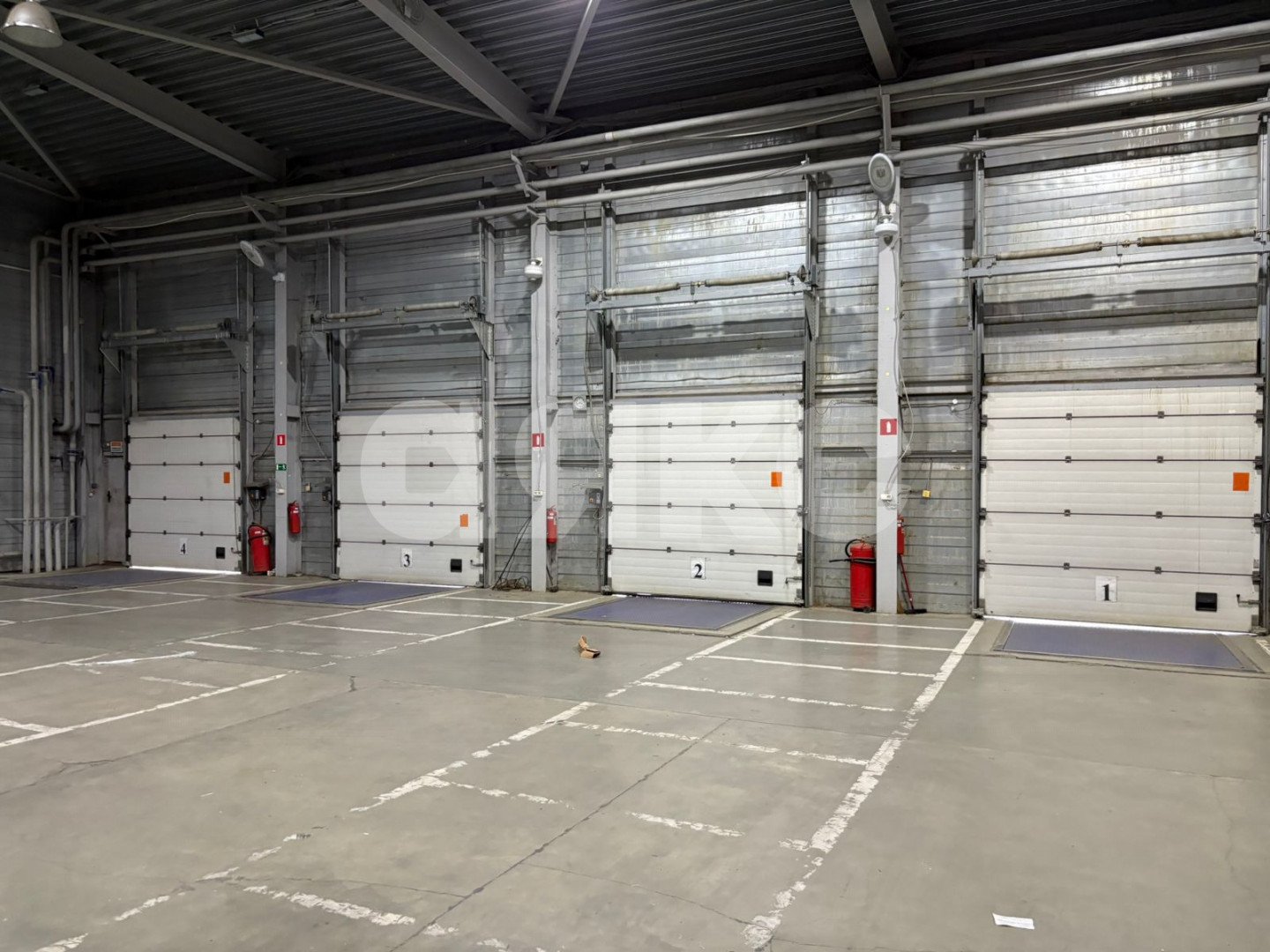 Фото №11: Коммерция 9000 м² - Грушевская, ул. Данилова, 1Б