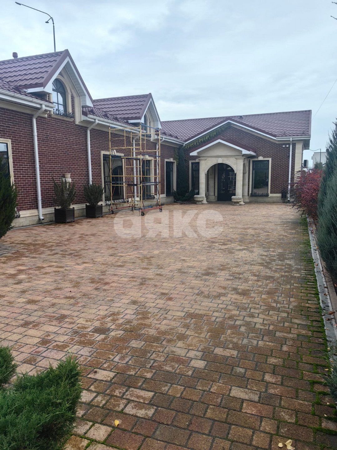 Фото №1: Коммерция 2500 м² - Батайск, ул. Пляжная, 1