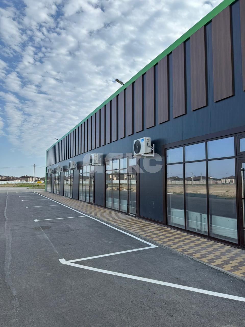 Фото №5: Коммерция 1160 м² - Батайск, ул. Ставропольская, 1