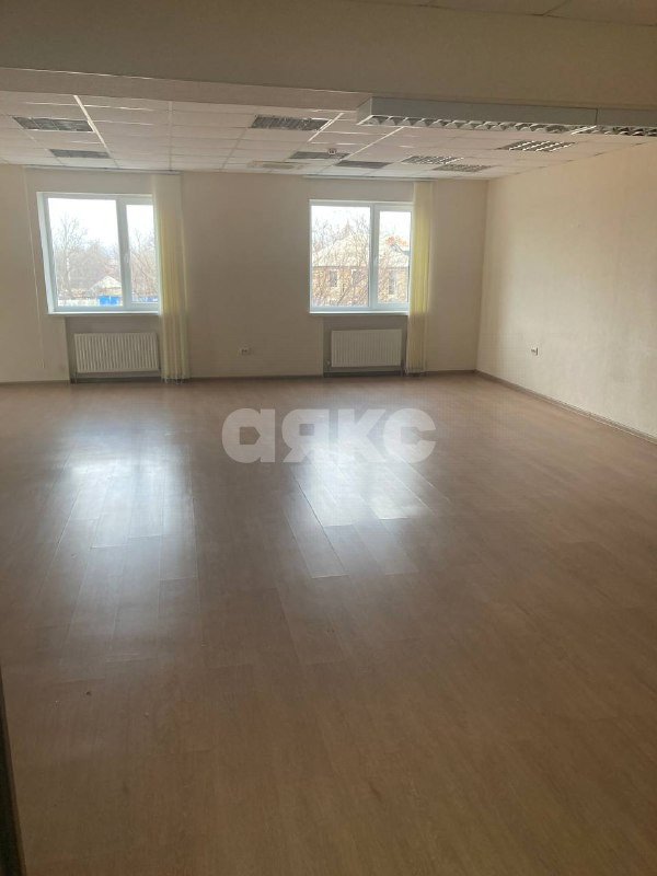 Фото №14: Коммерция 1037 м² - Шахты, п. Артём, ул. Жукова, 9