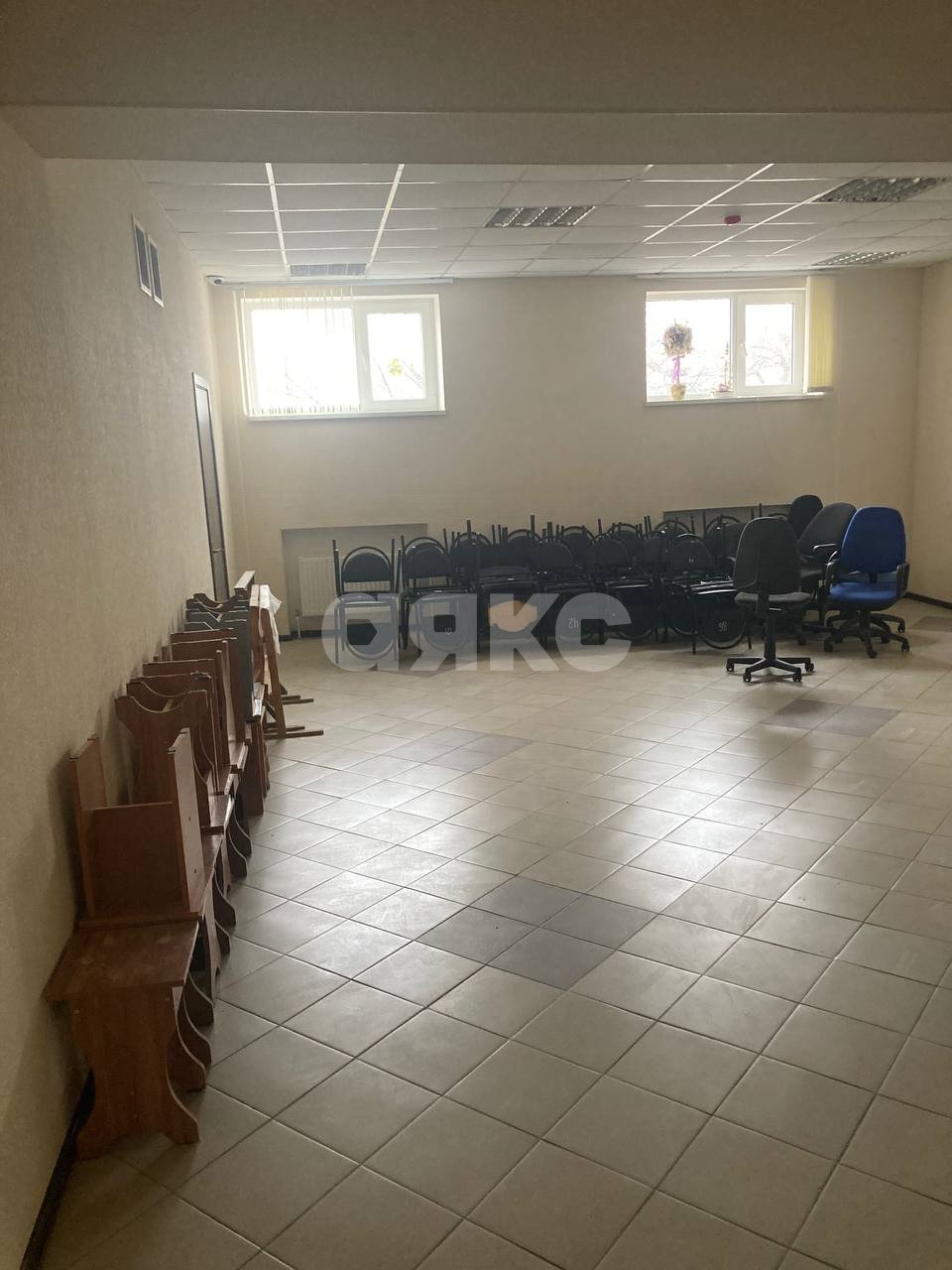 Фото №23: Коммерция 1037 м² - Шахты, п. Артём, ул. Жукова, 9