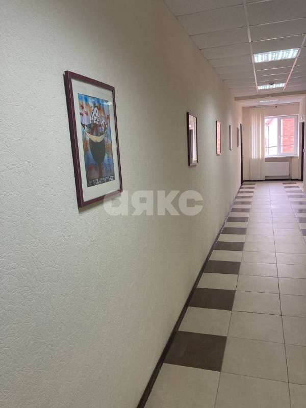 Фото №22: Коммерция 1037 м² - Шахты, п. Артём, ул. Жукова, 9