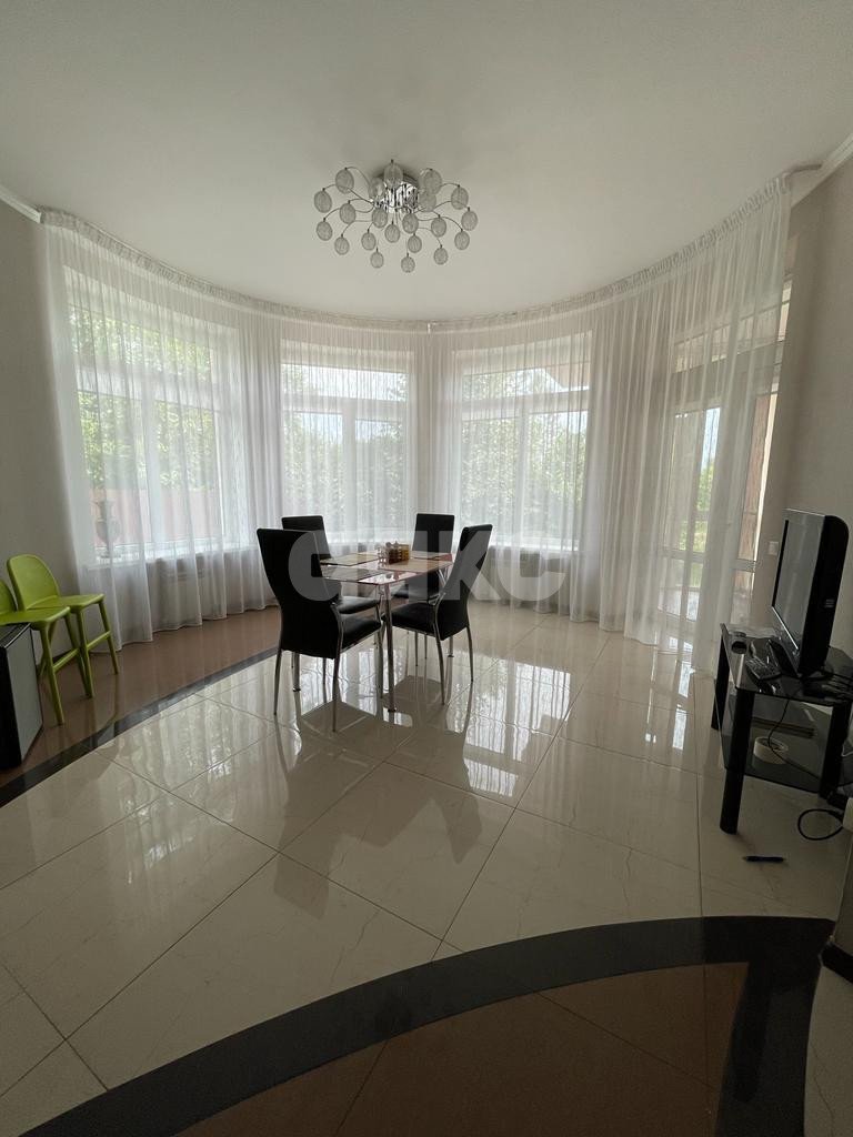 Фото №7: Дом 313 м² + 23 сот. - Ленина, ул. Онучкина