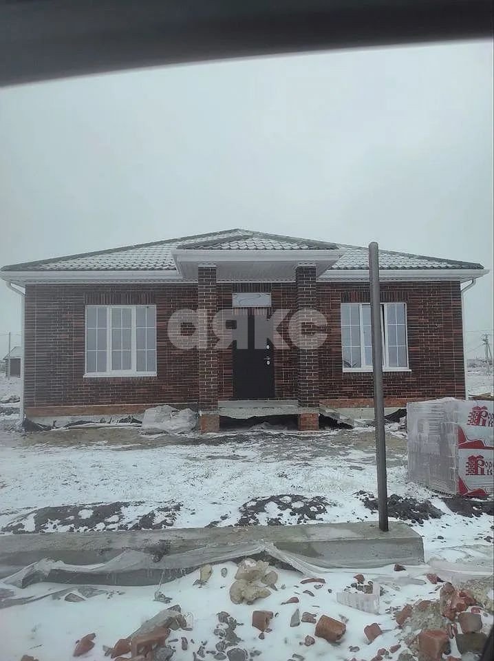 Фото №1: Дом 127 м² + 5 сот. - Ленинаван, ул. 3-я Линия, 11