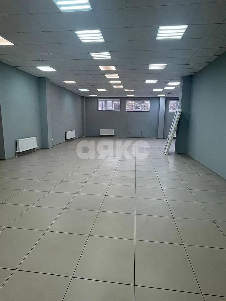 Фото №2: Коммерция 314 м² - Таганрог, р. Центральный, ул. Чехова, 104А