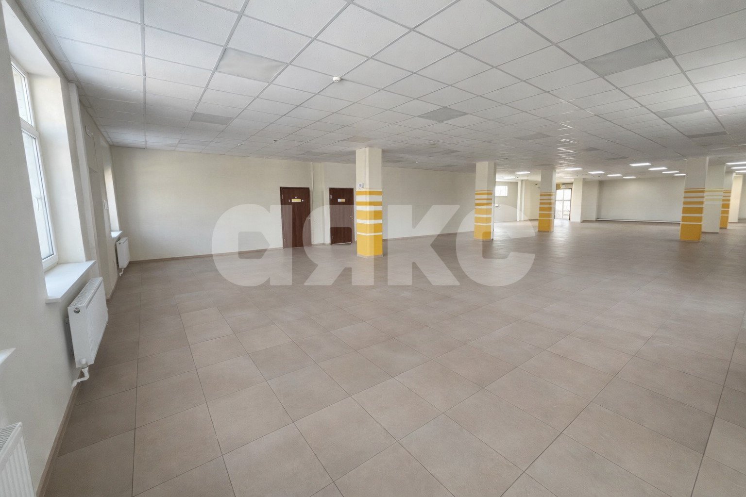 Фото №11: Коммерция 270 м² - Таганрог, р. Центральный, ул. Александровская, 60