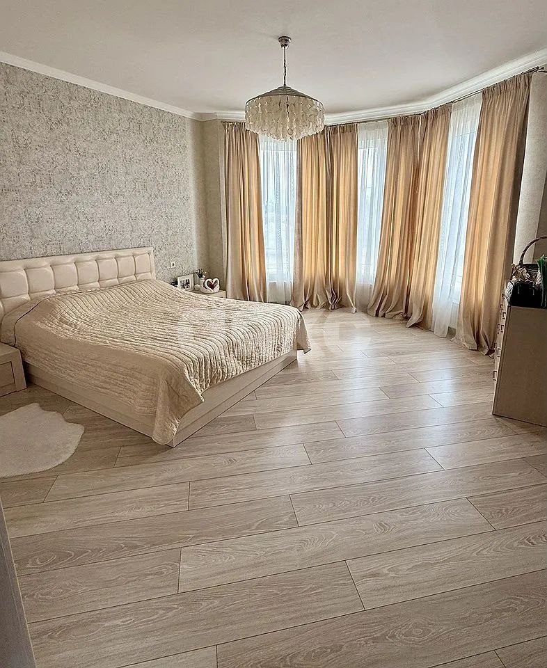 Фото №20: Дом 155 м² + 6.3 сот. - Батайск, ул. Октябрьская, 50