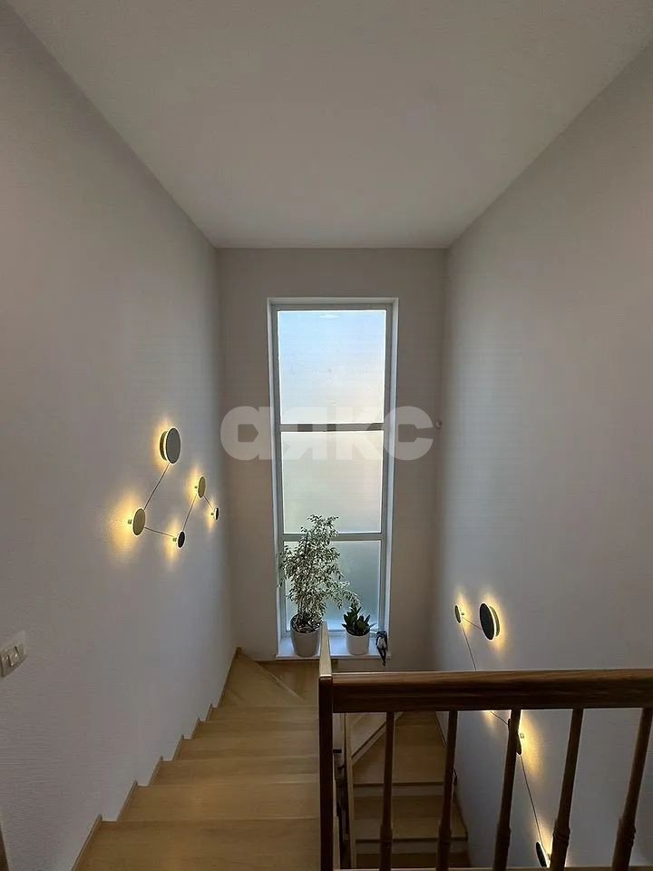 Фото №8: Дом 113 м² + 4.7 сот. - Камышеваха, п. коттеджный  Изумрудный-2, ул. Дорритовая