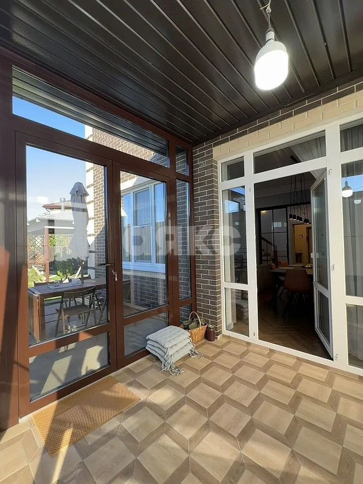 Фото №29: Дом 113 м² + 4.7 сот. - Камышеваха, п. коттеджный  Изумрудный-2, ул. Дорритовая