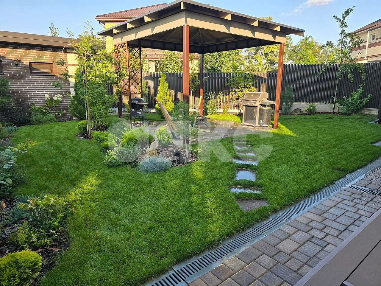 Фото №32: Дом 113 м² + 4.7 сот. - Камышеваха, п. коттеджный  Изумрудный-2, ул. Дорритовая