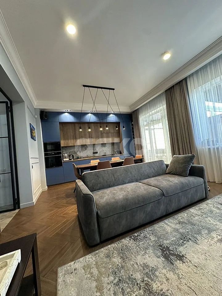 Фото №3: Дом 113 м² + 4.7 сот. - Камышеваха, п. коттеджный  Изумрудный-2, ул. Дорритовая