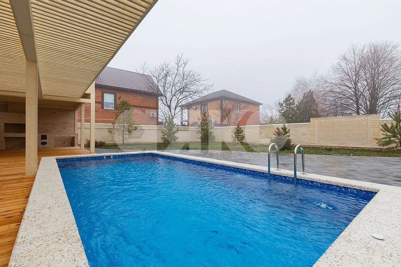 Фото №6: Дом 385 м² + 8 сот. - Янтарный, ул. Гвоздиковая, 35