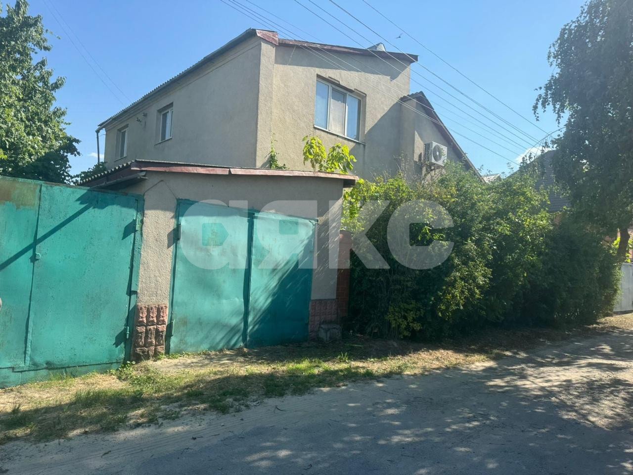 Фото №3: Дом 200 м² + 6.7 сот. - Батайск, счт Гидромеханизатор, ул. 1-я, 20